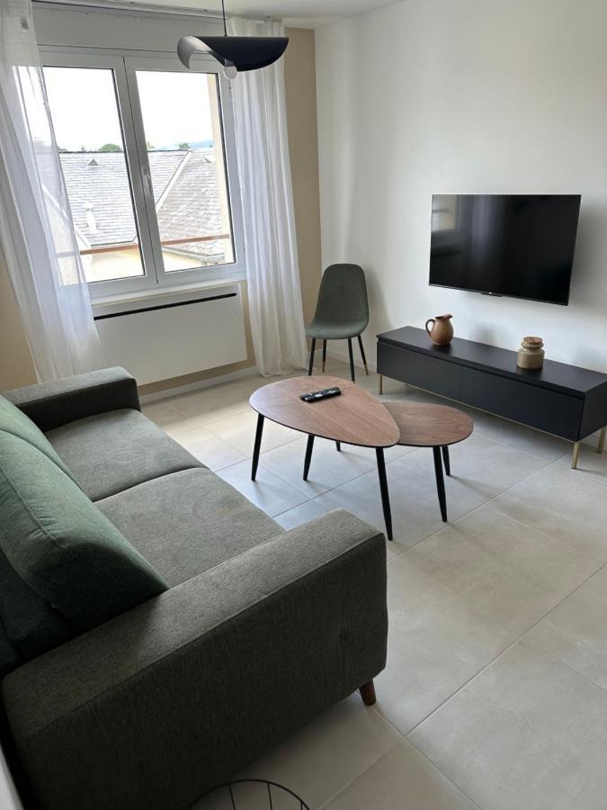 Appartement Neuf Contemporain Lourdes Ngoại thất bức ảnh
